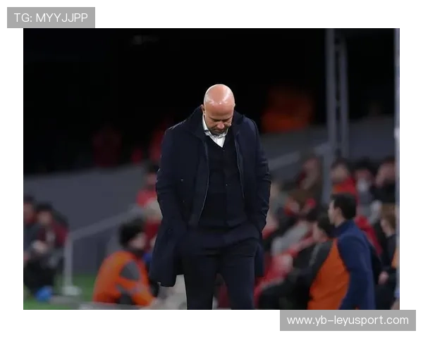 利物浦主帅遭逆风，球迷呼吁换帅，利物浦传奇主帅